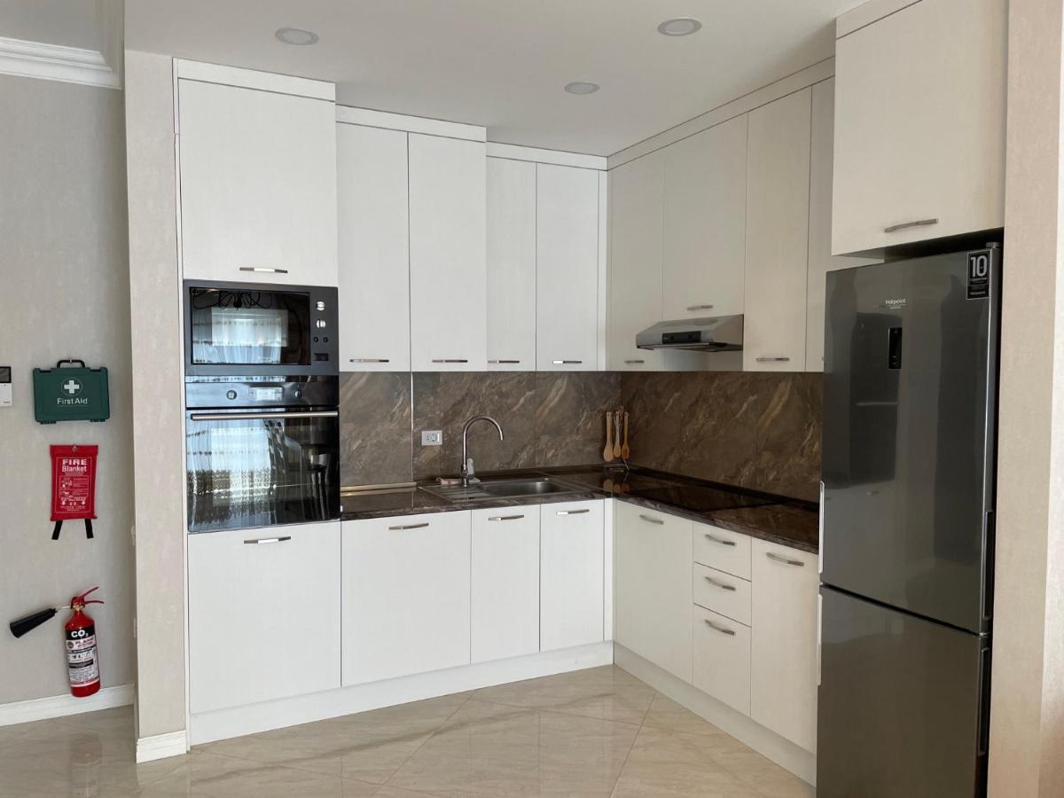Azzure Vip Apartment บากู ภายนอก รูปภาพ